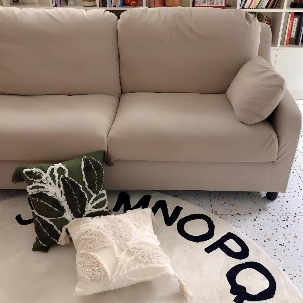 Cozy Cushion Cover with Leaf Design and Tassels – Natural Flair for Your Home