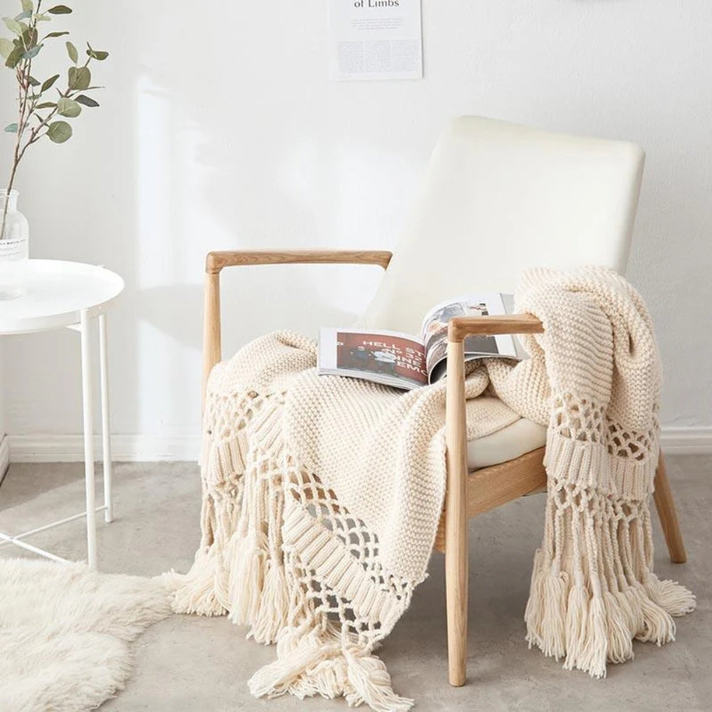 Snug Knit Woven Tassel Blanket
