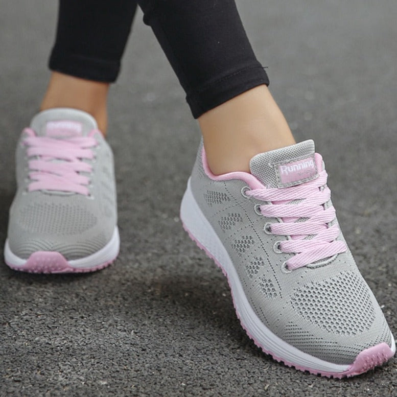 OrthoStride™ | Orthopaedic leisure shoes for women with wide feet