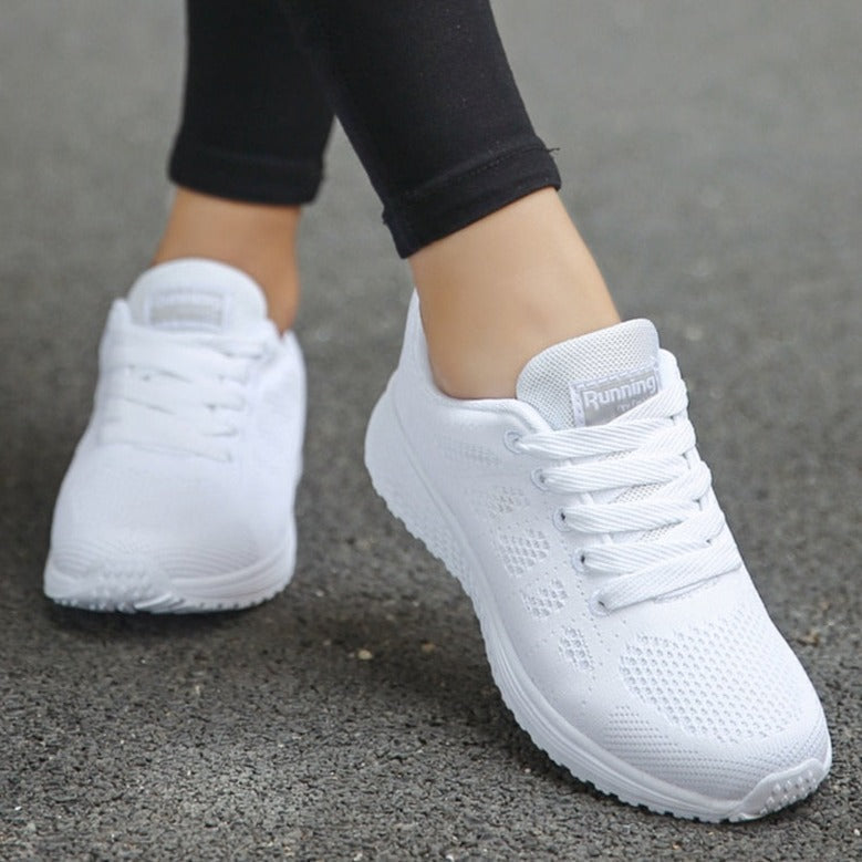 OrthoStride™ | Orthopaedic leisure shoes for women with wide feet