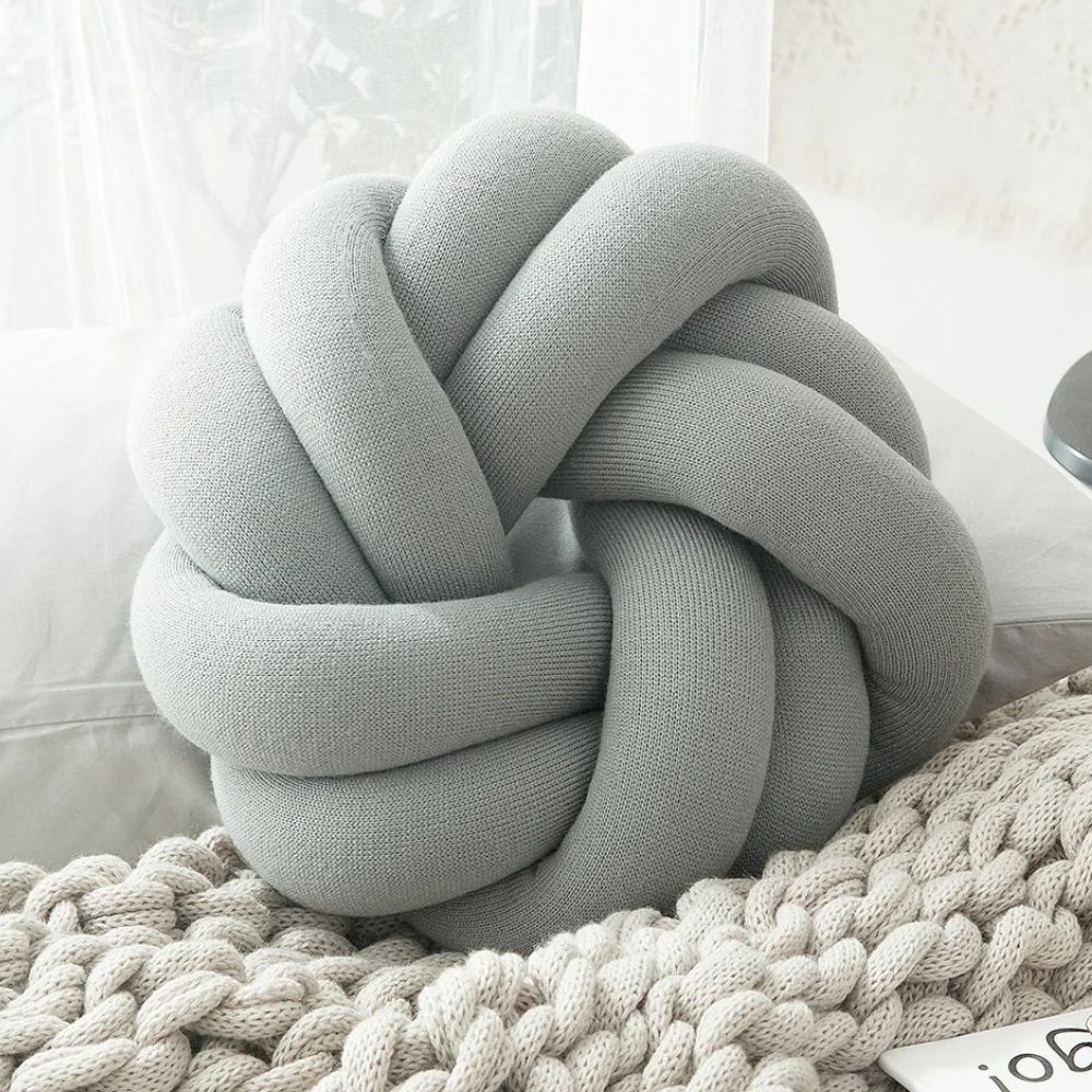 Puffy Pretzel Cushion