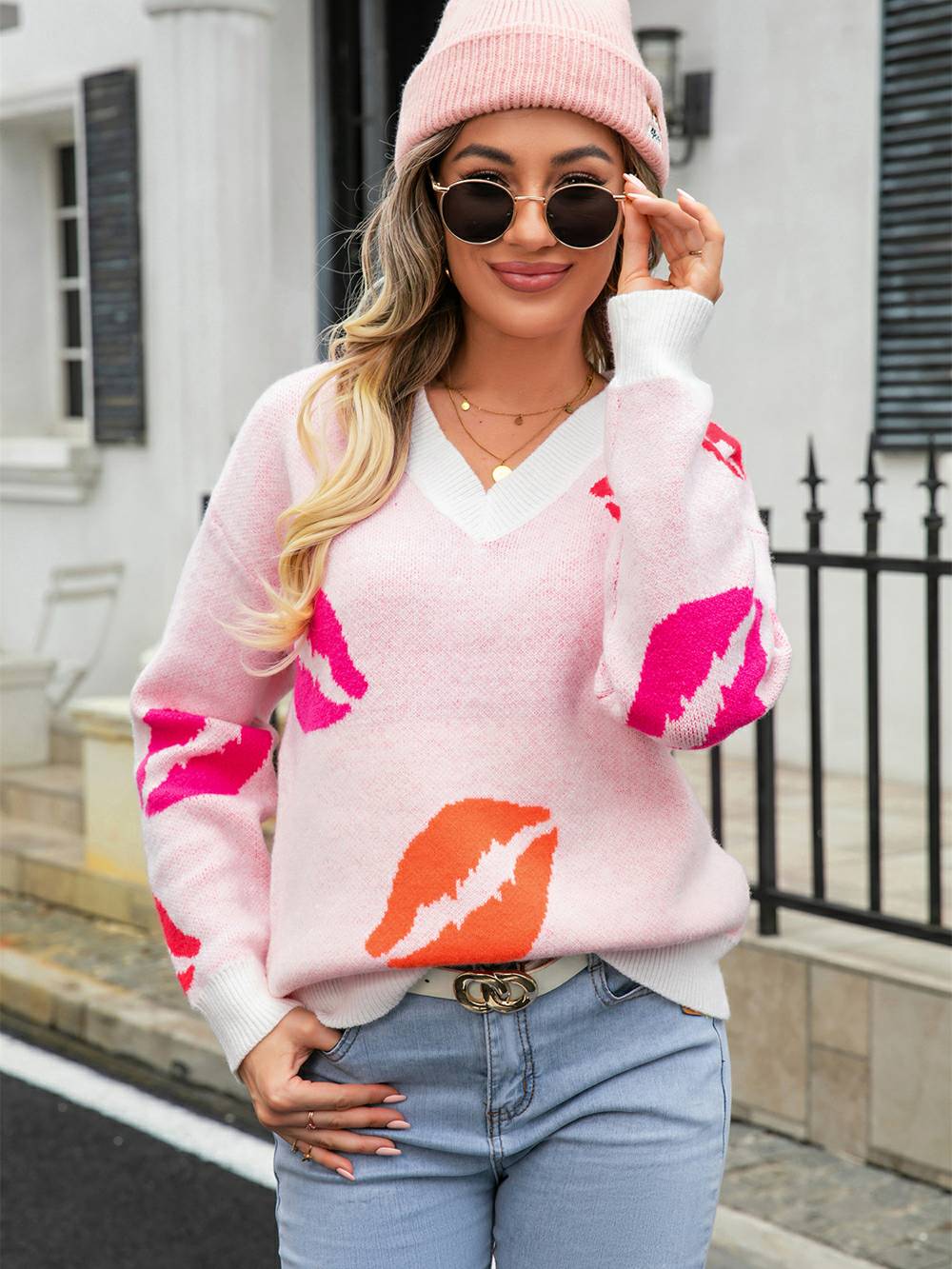 Lips of Love V-Neck Knit Pullover Sweater