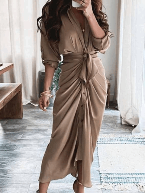 Aneri™ | dress with V-neckline