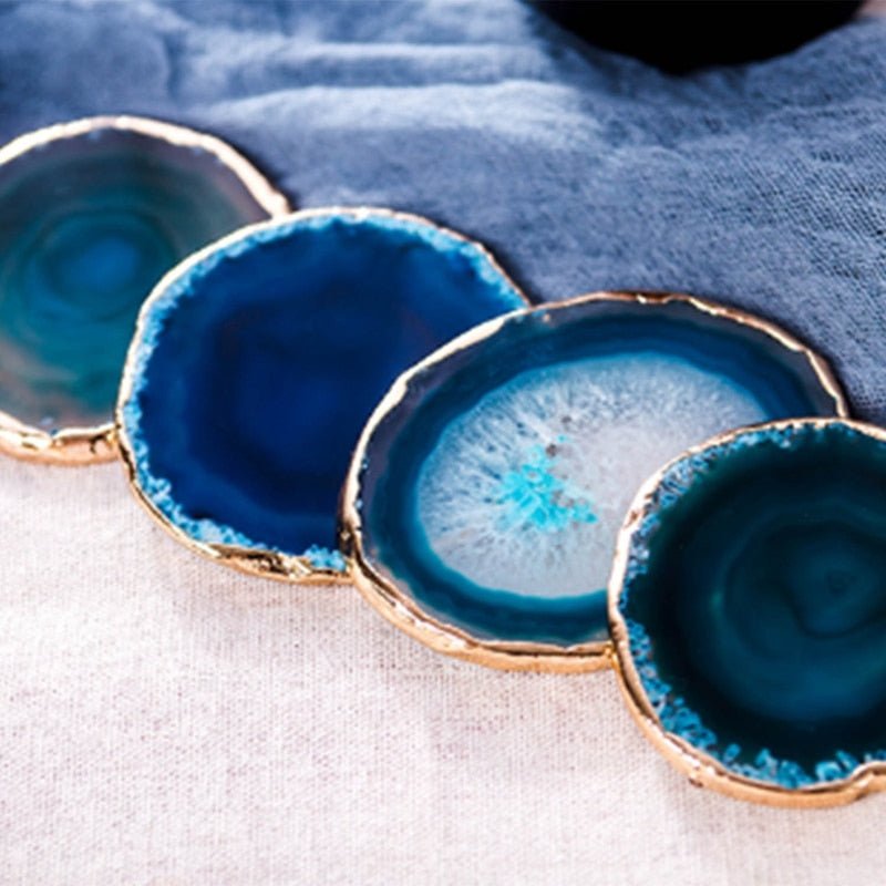 Agate-look coaster set – Gold accents – Unique home decor – Ideal for drinks and decorative displays