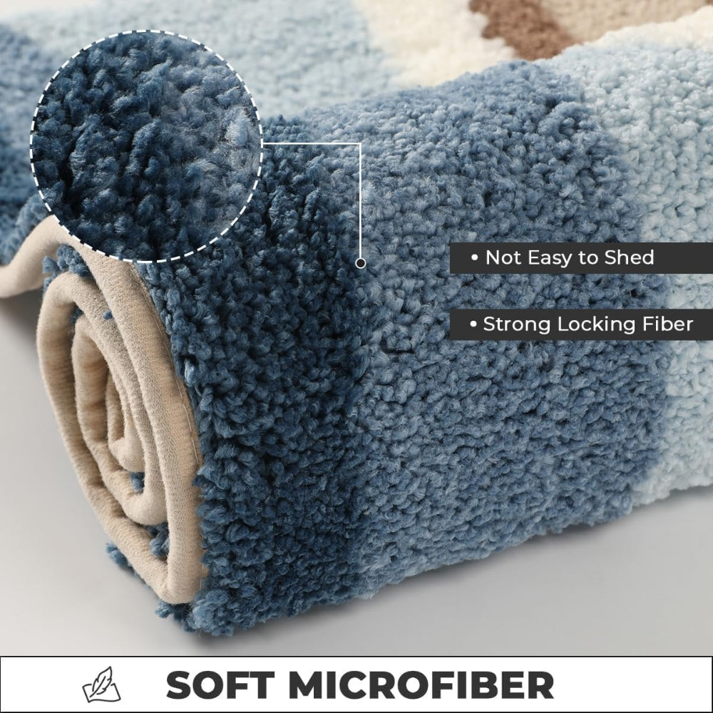 Bath mat – Plush microfiber blend – Seaside footprint design – Non-slip for safety – Coastal bathroom decor