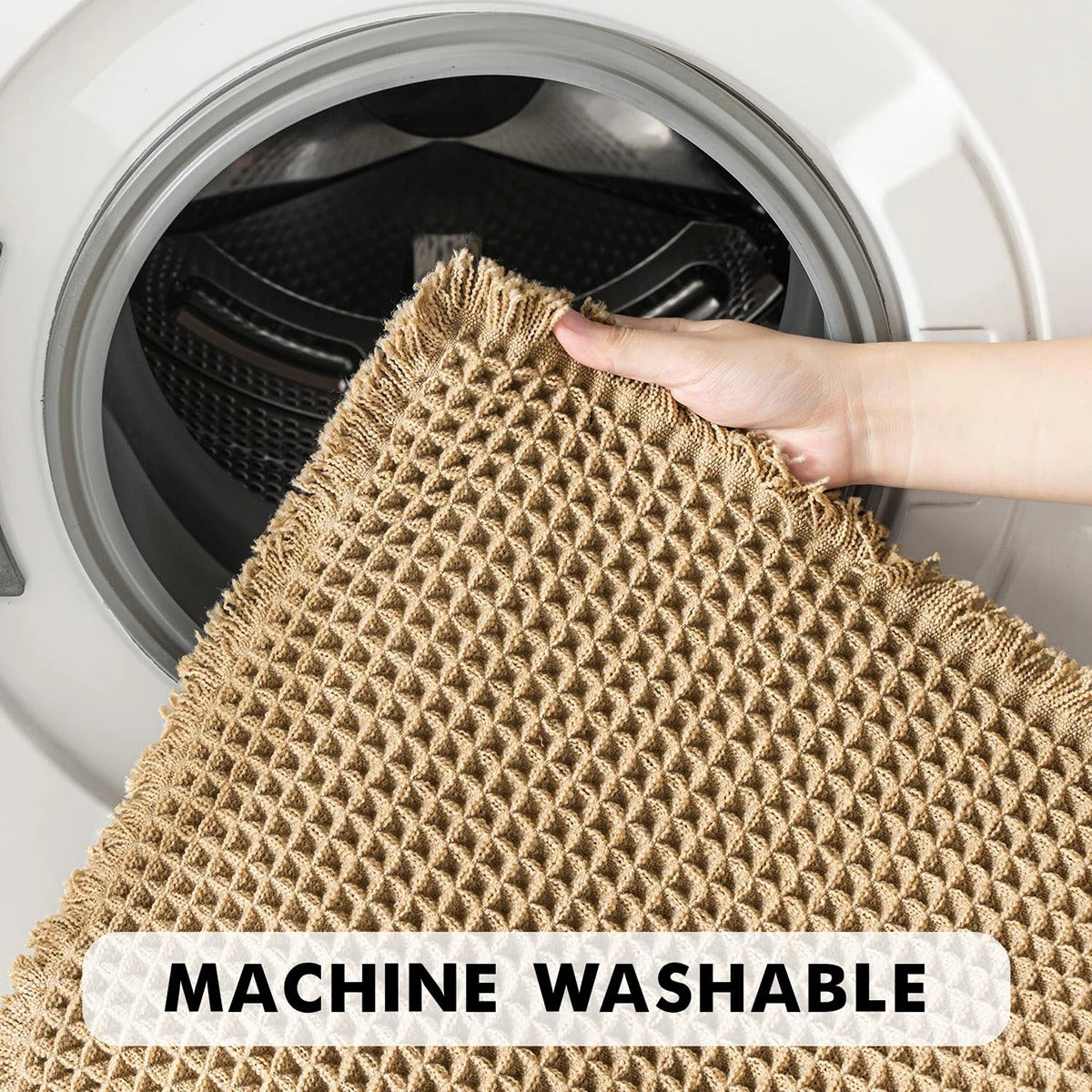 Bath mat – Soft polyester – Modern waffle design – Non-slip and absorbent – 17 x 24 in