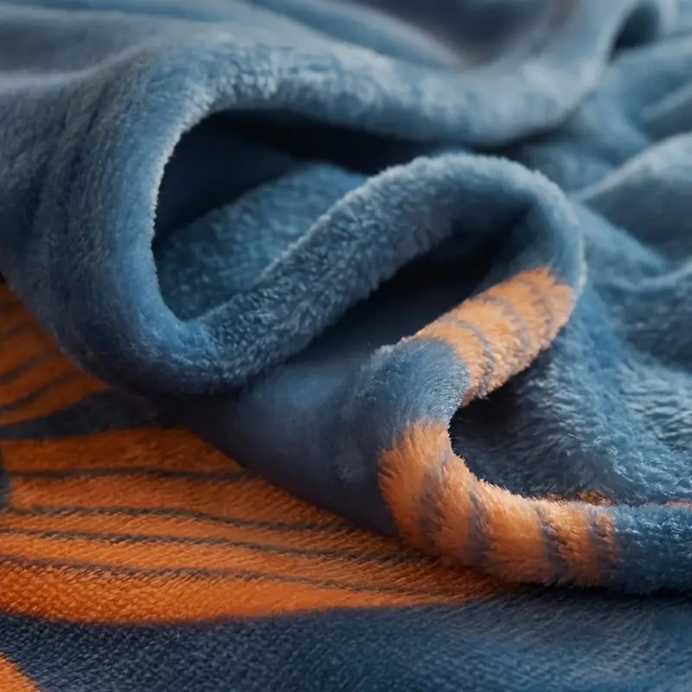 Bloombee Retro Floral Soft Blanket