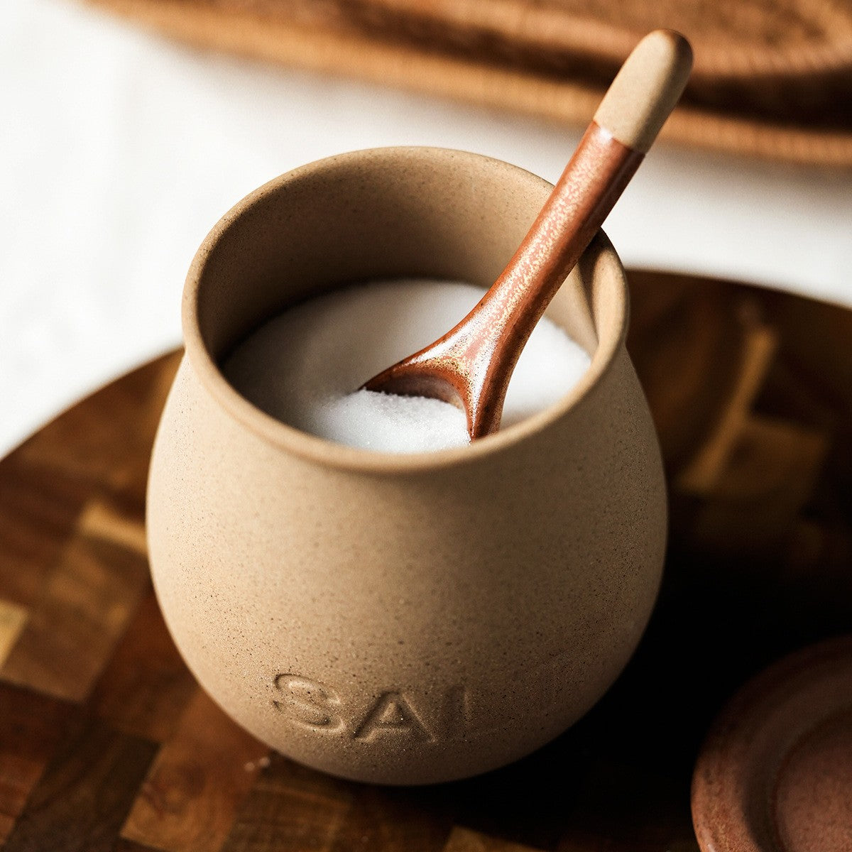 Ceramic canister set – Japanese-inspired design – Sugar and salt jars – Includes lid and spoon – 15.2 oz capacity