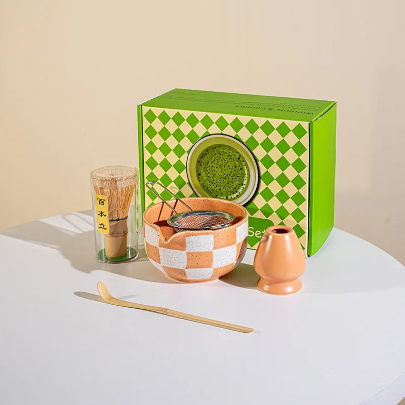 Ceramic matcha tea set – Checkered-style – Includes bowl, whisk, and utensils – Perfect gift for tea lovers