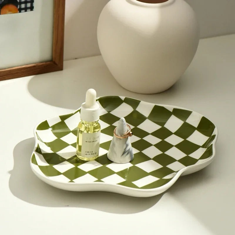Ceramic serving tray – Checkered pattern – 9.1 in diameter – Stylish home decor piece