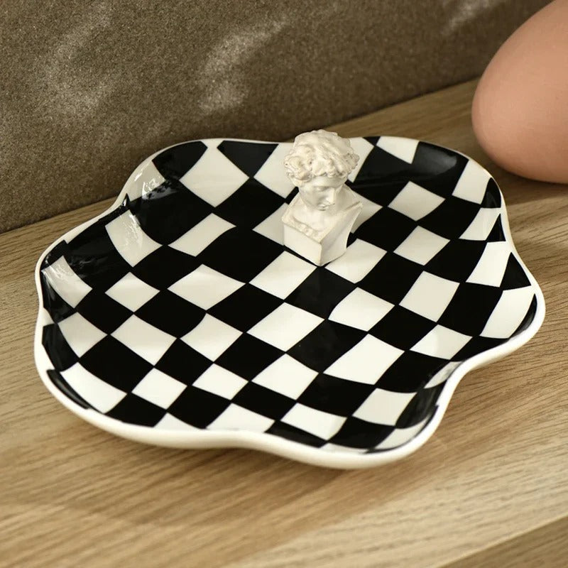 Ceramic serving tray – Checkered pattern – 9.1 in diameter – Stylish home decor piece