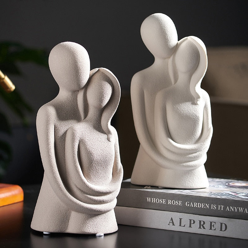 Ceramic statue – Modern abstract design – Elegant home decor – Symbol of eternal love – 8.3 x 3.9 x 3.3 in