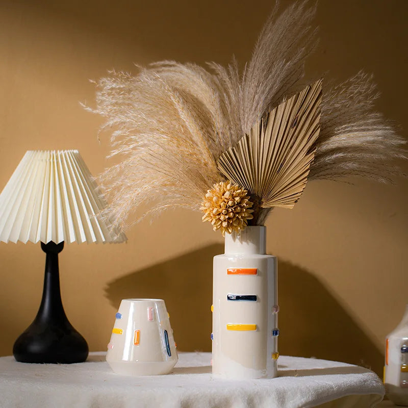 Ceramic vase – Colorful modern design – Perfect for flower arrangements