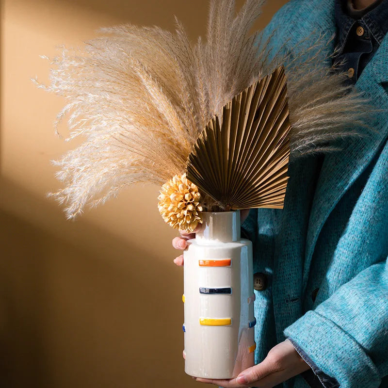 Ceramic vase – Colorful modern design – Perfect for flower arrangements