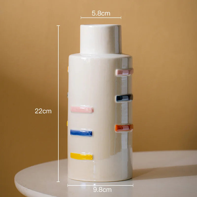 Ceramic vase – Colorful modern design – Perfect for flower arrangements