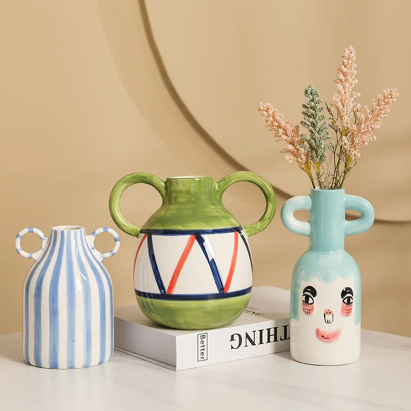 Ceramic vase – Minimalist striped design – Cute smiling face – Decorative flower vase for home accent
