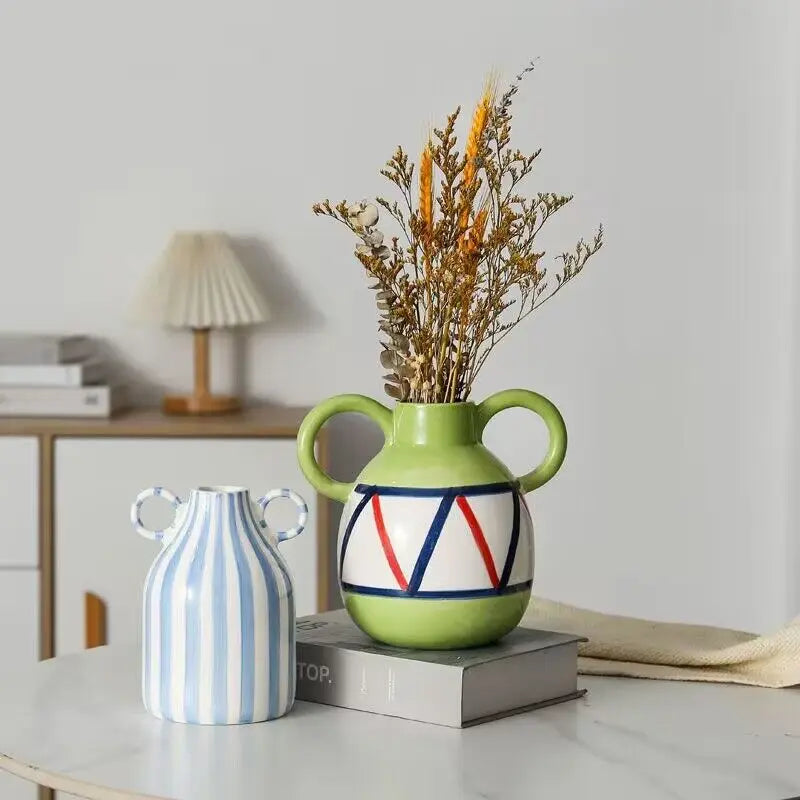 Ceramic vase – Minimalist striped design – Cute smiling face – Decorative flower vase for home accent