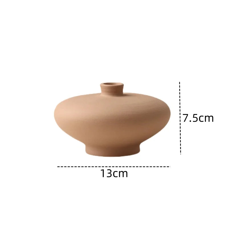 Ceramic vase – Nordic retro design – Elegant tabletop centerpiece for living room – 6.3 x 4.7 in
