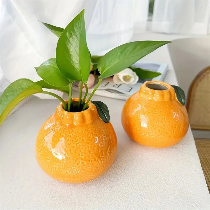 Ceramic vase – Vibrant orange – Hydroponic-friendly – Stylish decor for living room or office