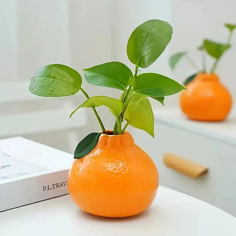 Ceramic vase – Vibrant orange – Hydroponic-friendly – Stylish decor for living room or office