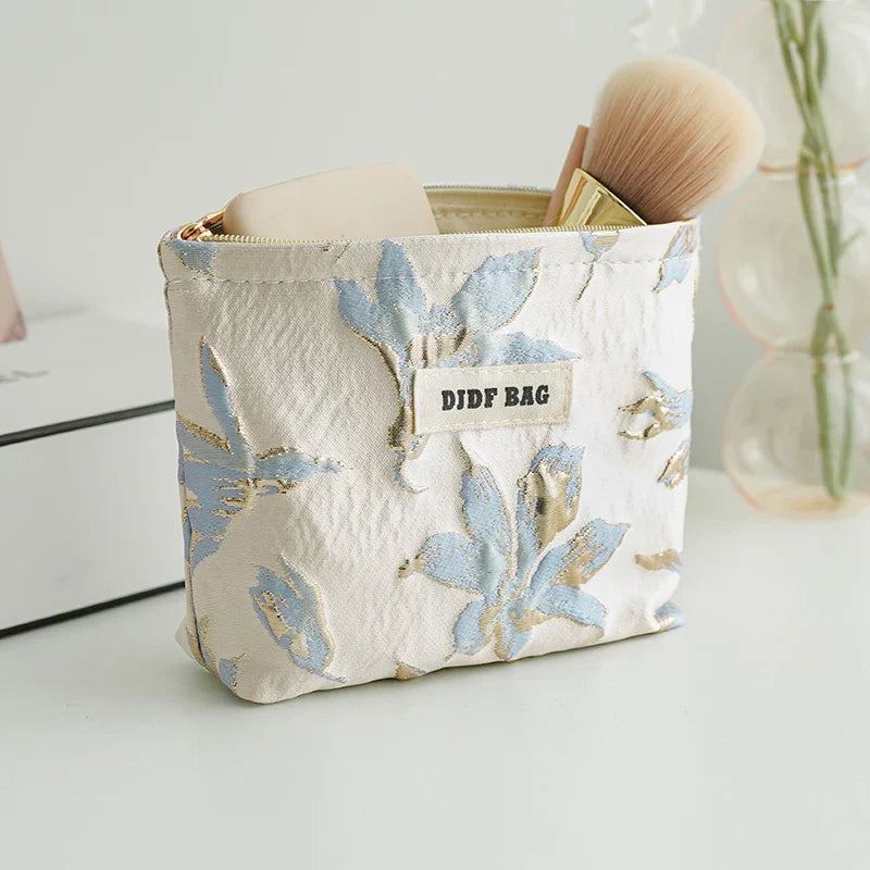 Floral cosmetic bag – Durable fabric – Travel makeup bag