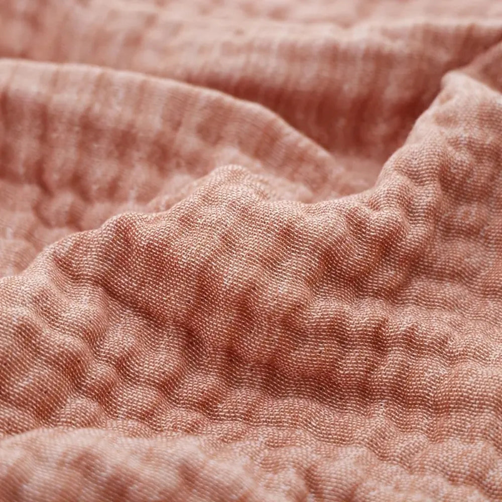 Cotton gauze blanket – Soft-washed fabric – Lightweight summer throw – Elegant fringe design – Cozy home accessory