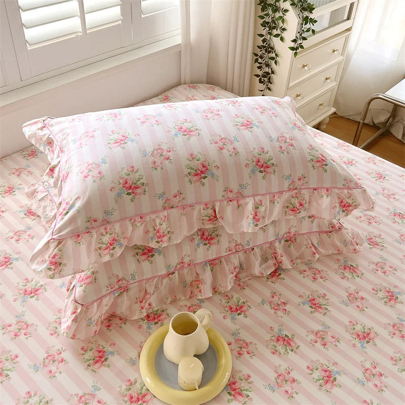 Cotton pillow cases – Floral design – Standard pillow size – Soft and breathable bedding accessory