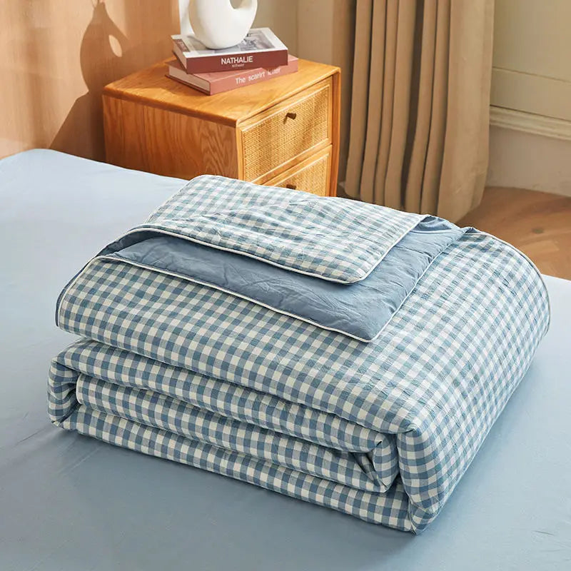 Cotton quilt – Soft washed fabric – Japanese style – Lightweight summer bedding for bedroom or dorm – Twin size