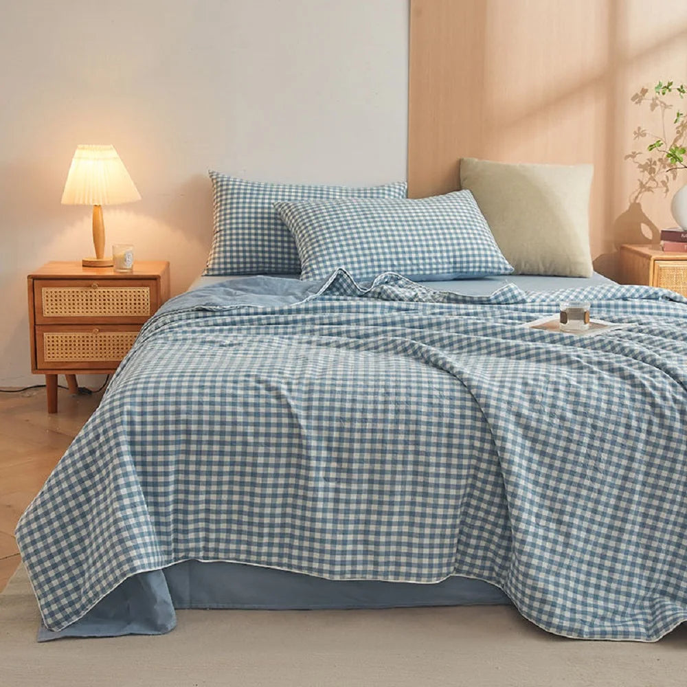 Cotton quilt – Soft washed fabric – Japanese style – Lightweight summer bedding for bedroom or dorm – Twin size