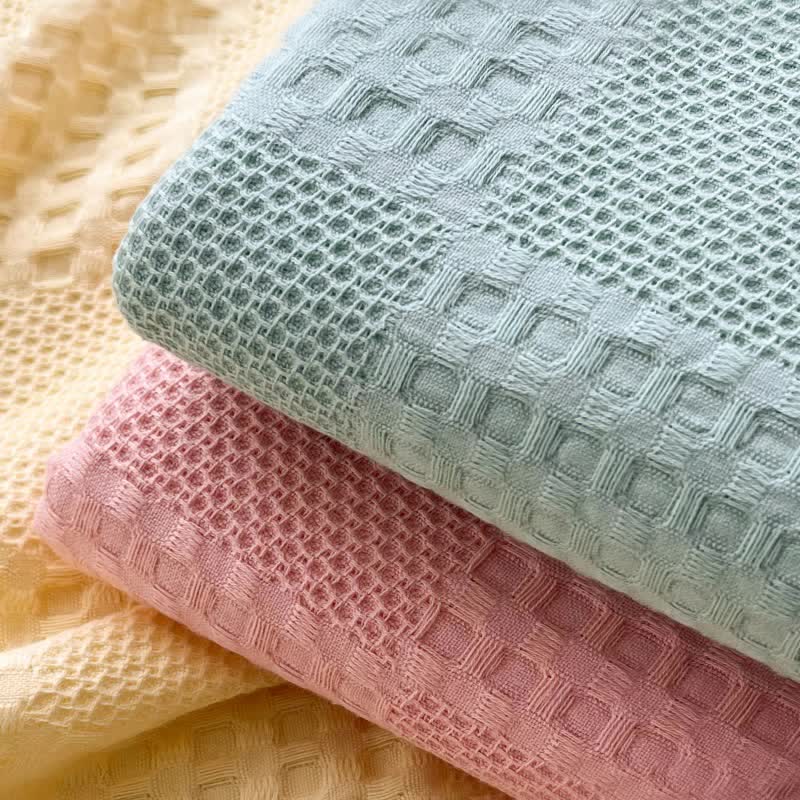Cotton quilt – Waffle texture – Lightweight summer blanket – Soft and breathable
