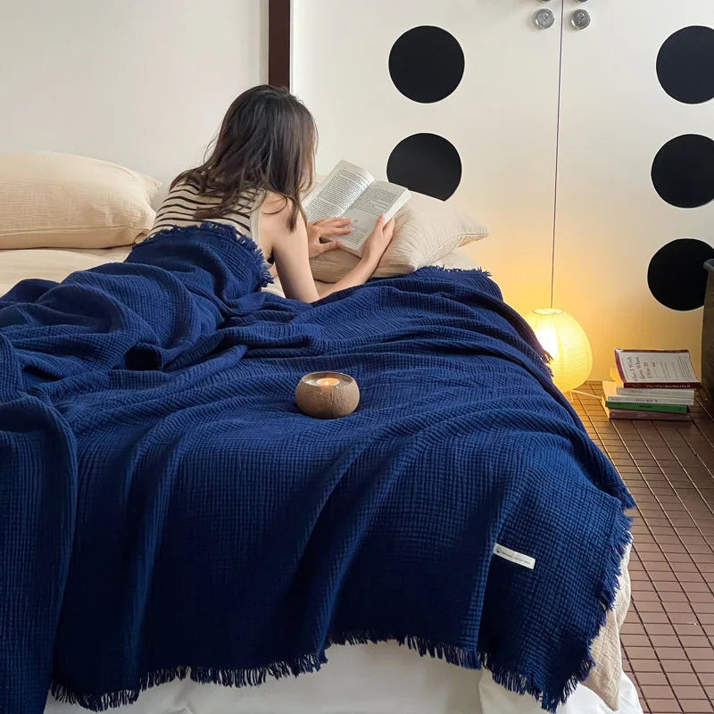 Cotton throw blanket – Lightweight crinkle texture – Tassel trim – Perfect for summer nights