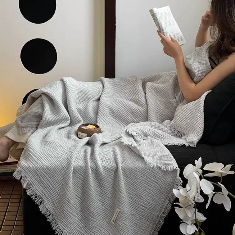 Cotton throw blanket – Lightweight crinkle texture – Tassel trim – Perfect for summer nights