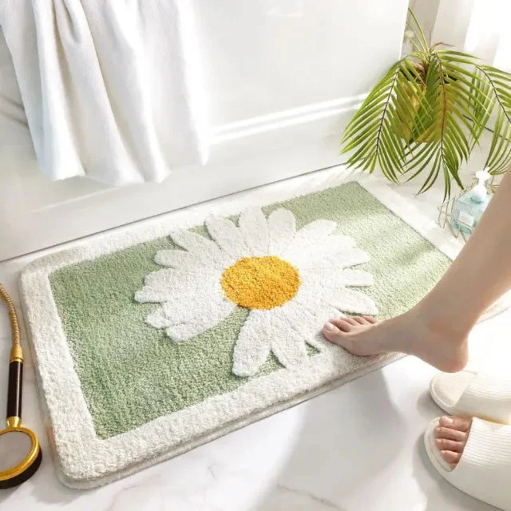 Fleur Plush Floral Bath Mat