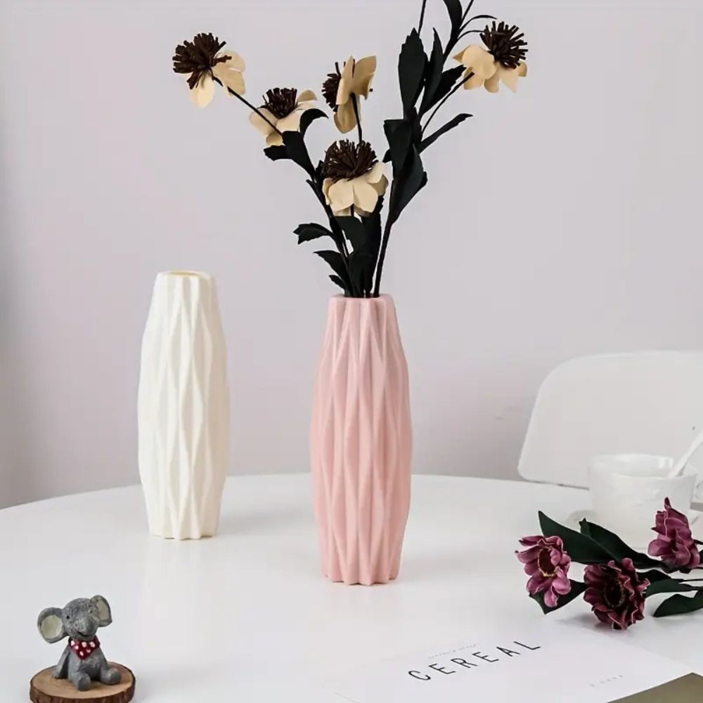 Hollow Fold Art Vase