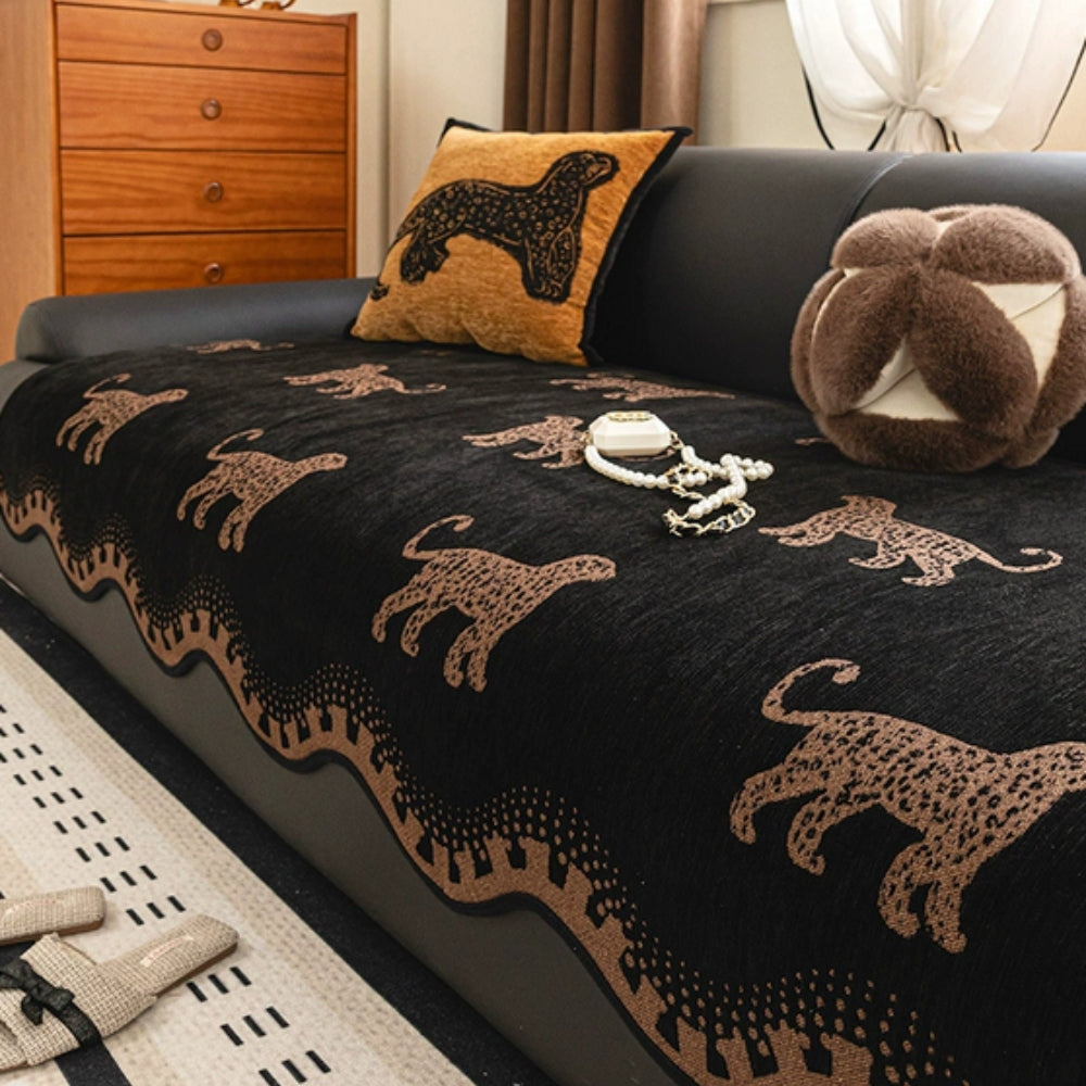 Lion Wavy Non-Slip Sofa Cover