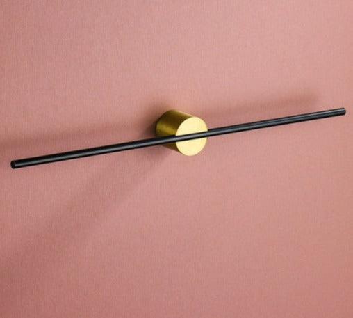 Metal towel holder – Modern design – Stylish bathroom accessory – Rust-resistant