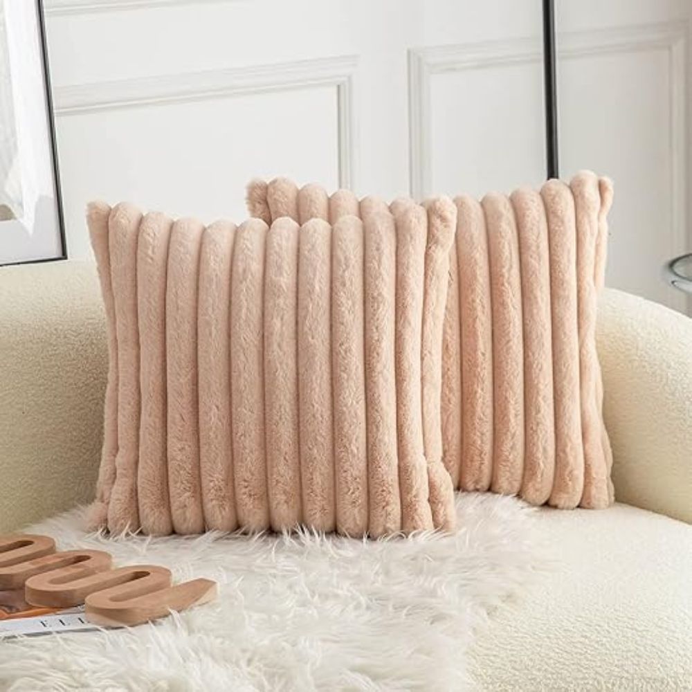 Nouvia Faux Fur Plush Cushion Cover