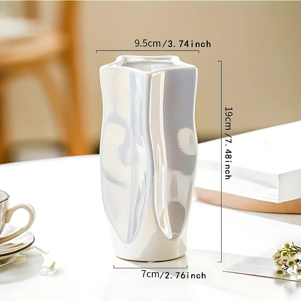 Nova Minimalist Ceramic Flower Vase