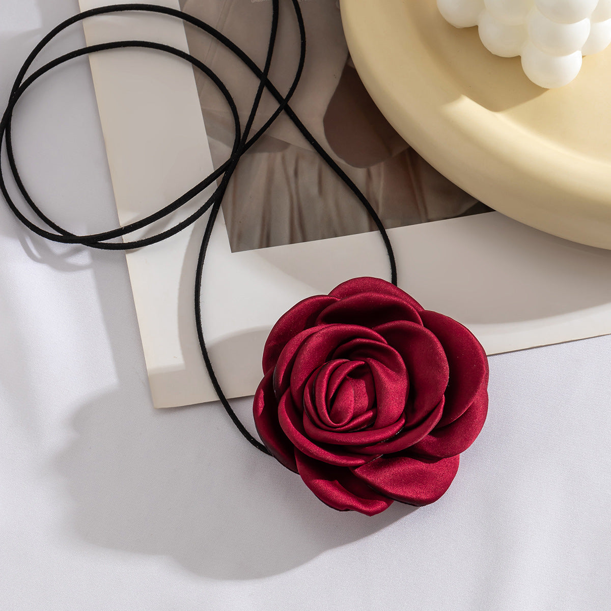 Multi-Purpose Rose Collar