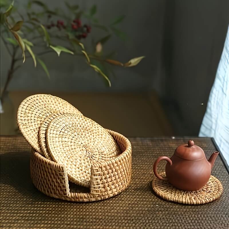 Rattan coaster set – Handwoven eco-friendly design – Rustic home decor – Set of 6 with matching holder
