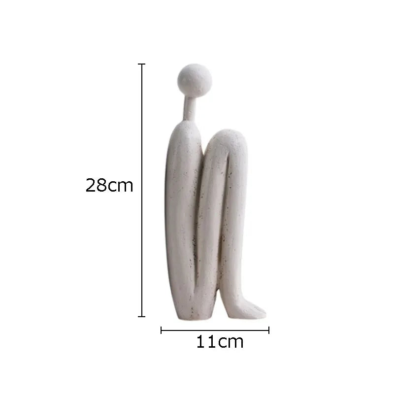 Resin sculpture – Minimalist character design – Neutral tones – Modern desk decoration or gift