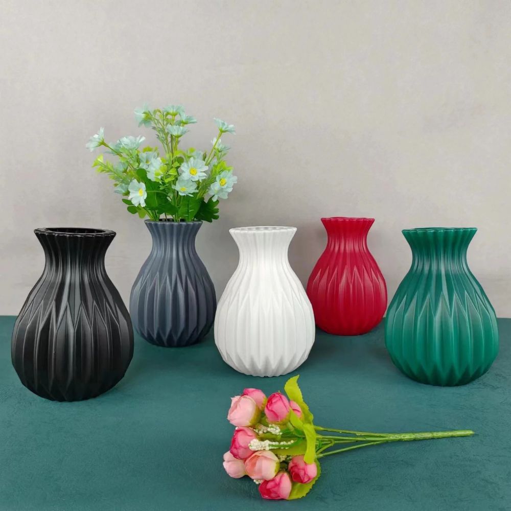 Ripple Form Decorative Vase