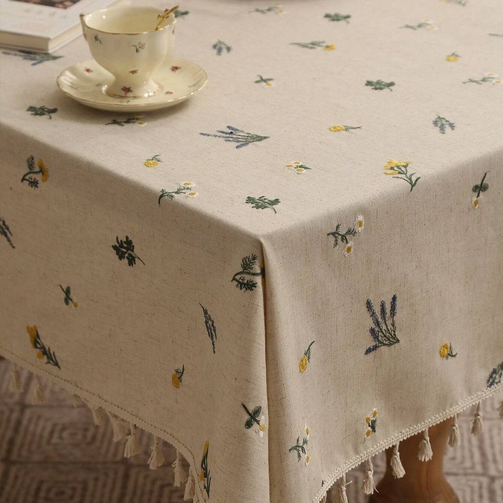 Rustic Bloom Tassel Tablecloth