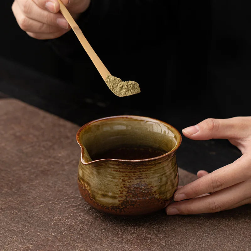 Japanese Ceramic Matcha Bowl – High Temperature Resistant Tea Bowl for Optimal Matcha Brewing