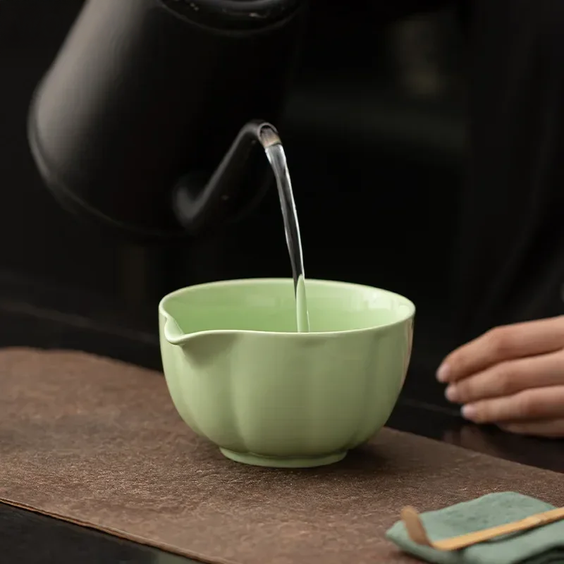 Pink Pumpkin Petal Matcha Tea Set – 4-Piece Tea Set with Bamboo Whisk, Teaspoon, and Bowls for Perfect Indoor Brewing