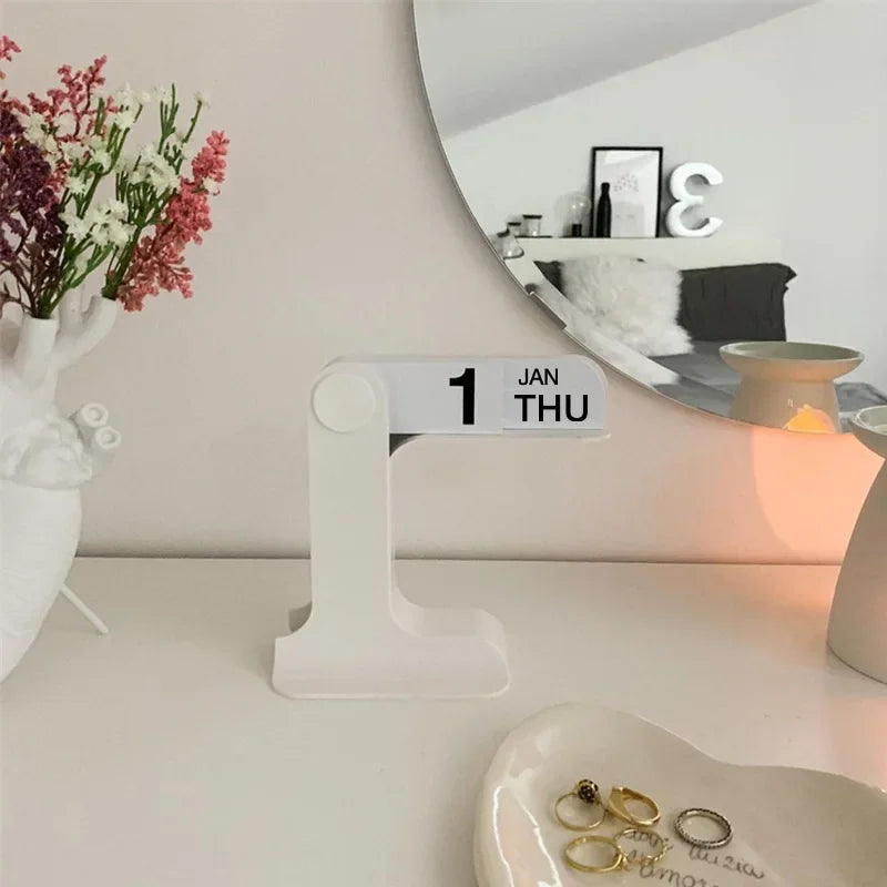 Modern Desktop Calendar – Stylish Flipping Desk Calendar for Home and Office Decor