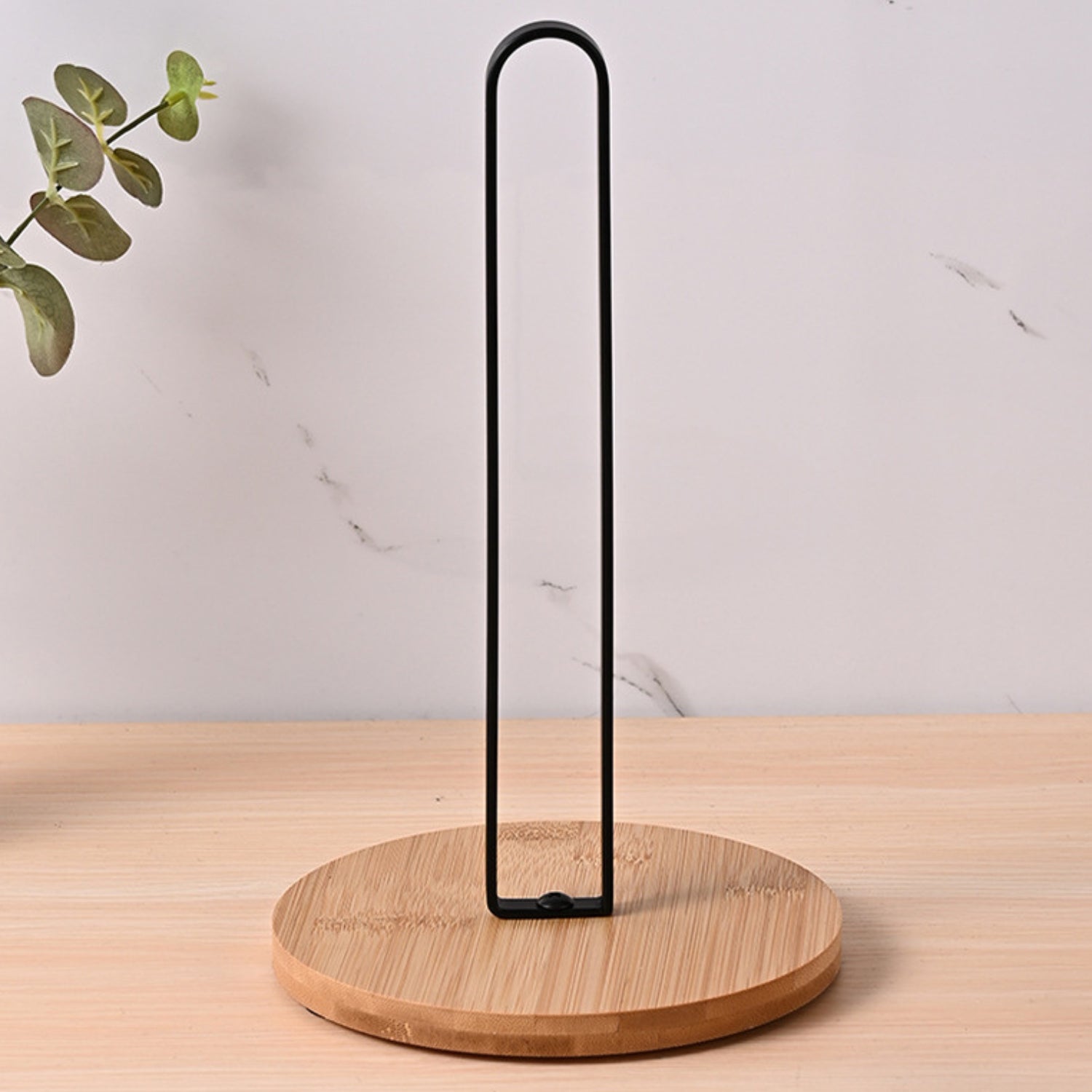 Simple Nordic-Style Kitchen Paper Towel Holder