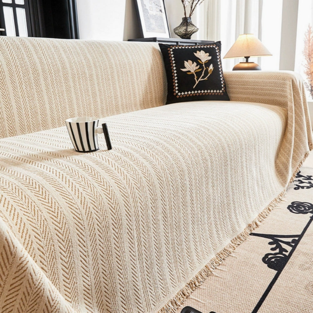 Sofa cover – Herringbone chenille – Pet-friendly design – Machine washable slipcover