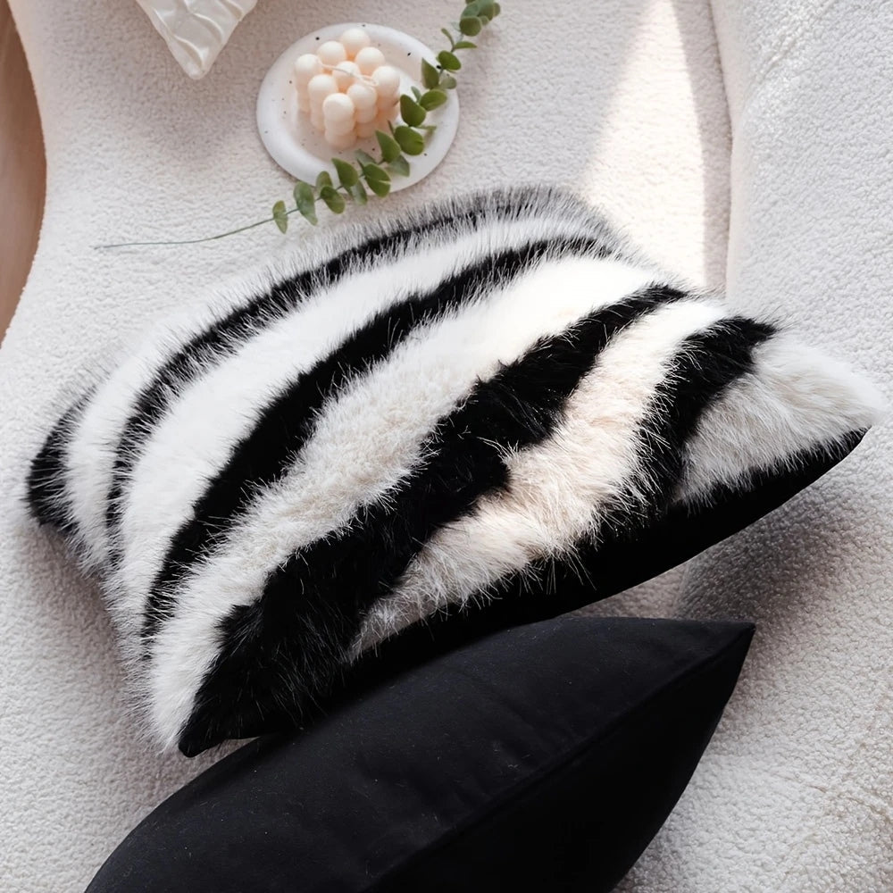 Strié Luxe Faux Fur Cushion Cover