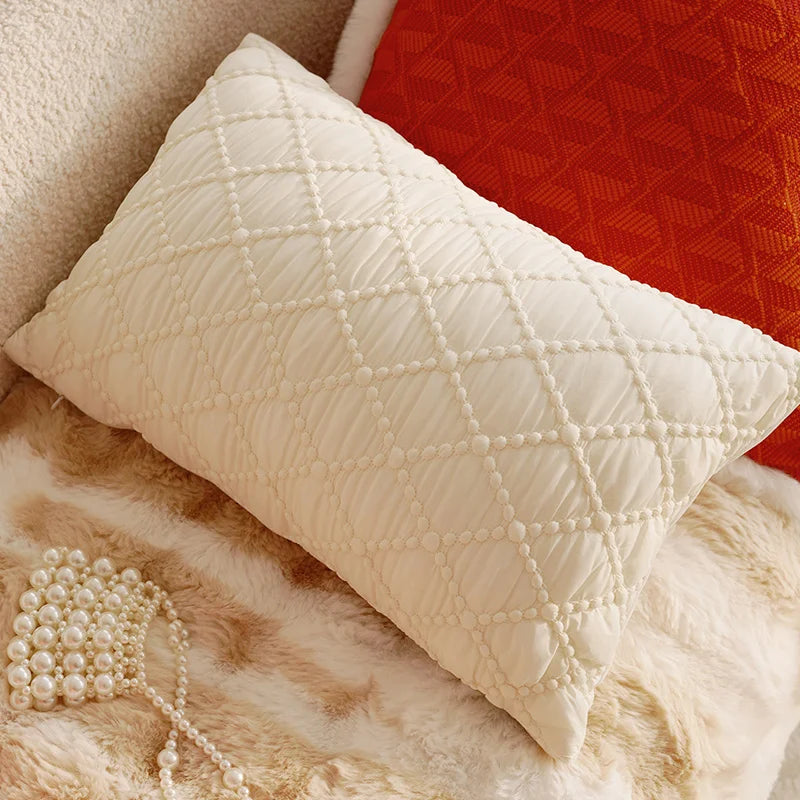 Throw pillow cover – Soft fabric – Pink retro design – Decorative home accent for living room